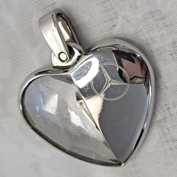 VINTAGE RARE MERCEDES BENZ LOVE ~ HEART KEY CHAIN PENDANT ~ STATEMENT BENZ BLING - Picture 5 of 10